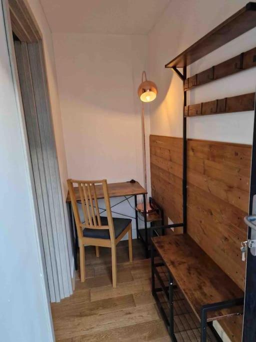 Two-Bedroom Cosy Country Lodge With Private Patio Greenhithe 外观 照片