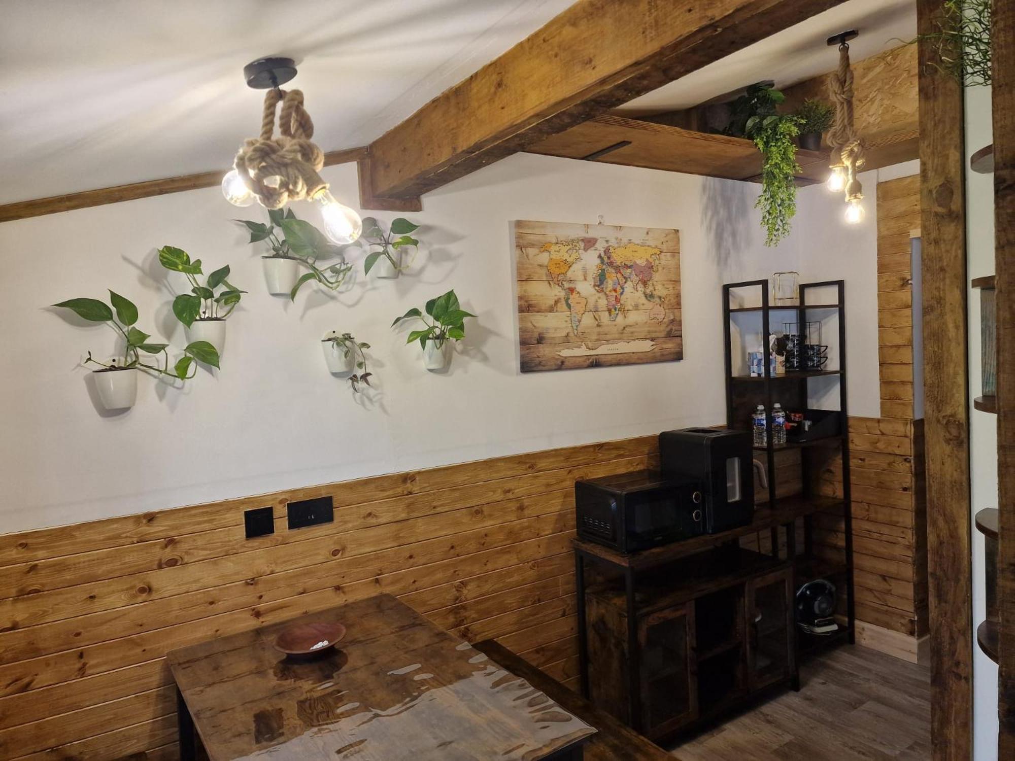 Two-Bedroom Cosy Country Lodge With Private Patio Greenhithe 外观 照片